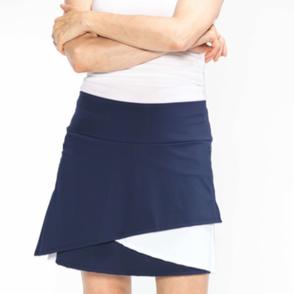 NWOT Kinona Sport “Wrap it Up” Navy/White Golf Skort - Size Large